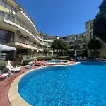 Aurelia Residences Apartment