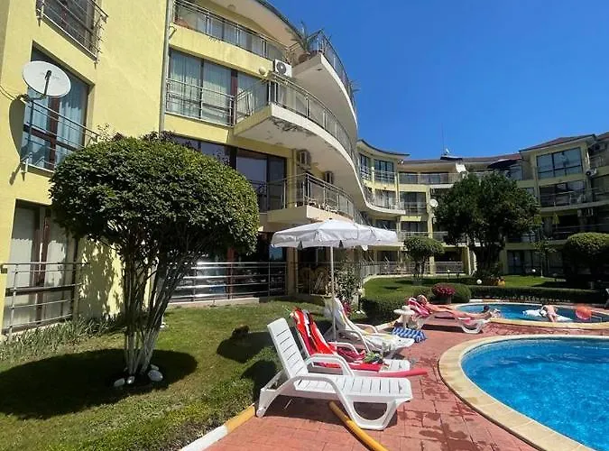 Aurelia Residences *