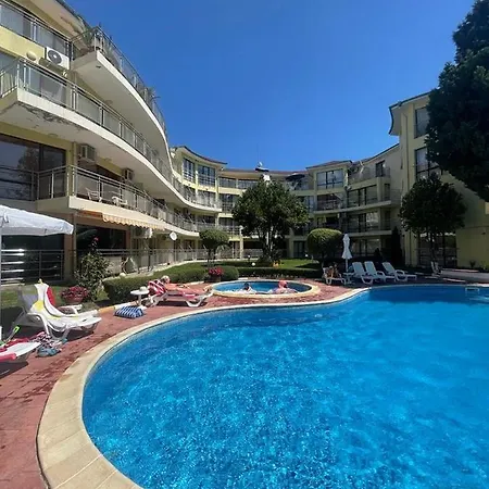 Aurelia Residences Apartment